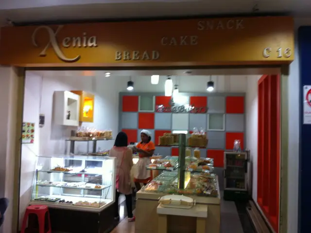 Gambar Makanan Xenia Bakery 8