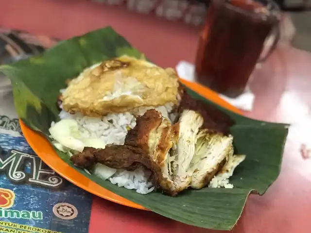 Kembara Corner Nasi Lemak Daun Pisang Food Photo 8