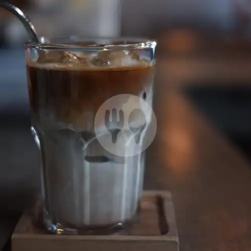 Gambar Makanan T One Coffee and Roastery, Tunjung 3