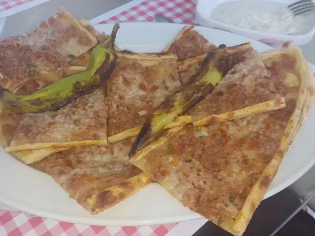 Zeytin Pide Kebap Pizza Waffle'nin yemek ve ambiyans fotoğrafları 8