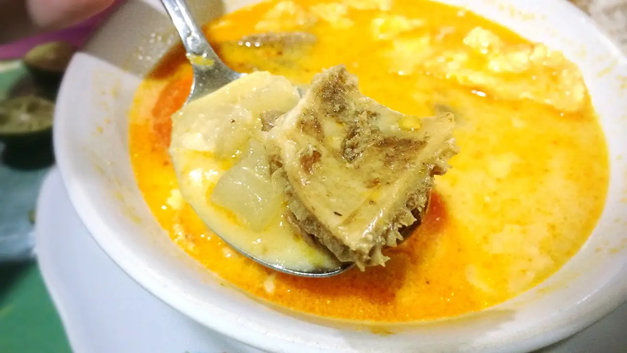 Soto Kaki Sapi Bang Mamat