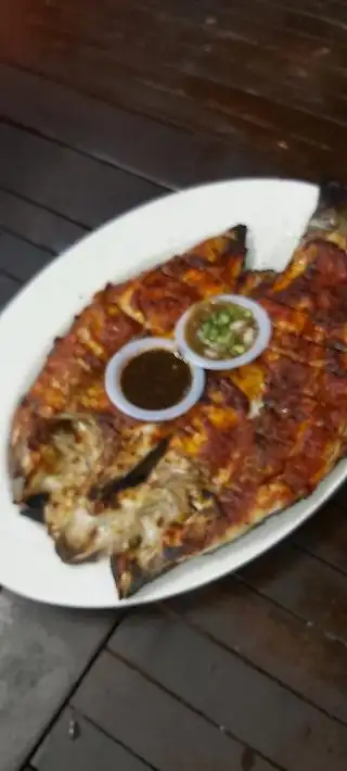 Restoran Seri Mesra Ikan Bakar, Tomyam & Seafood Food Photo 2