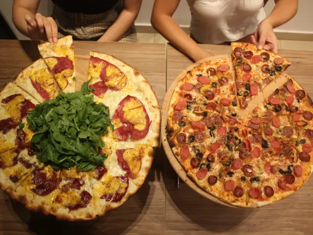 Pizza Lovers Club'nin yemek ve ambiyans fotoğrafları 17