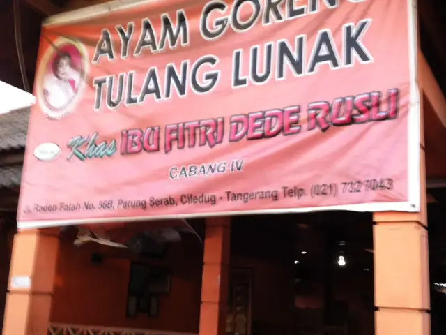 Gambar Makanan Ayam Tulang Lunak Ibu Fitri Dede Rusli 1