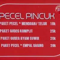 Gambar Makanan Pecel Pincuk Madiun Yu Tie 1