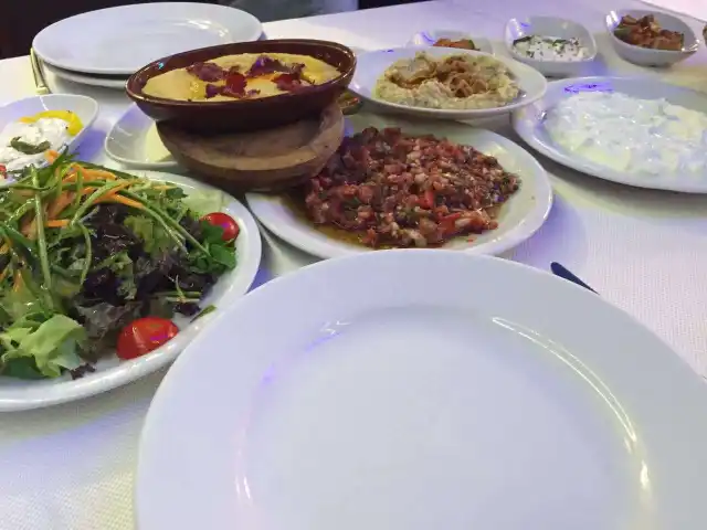 Muazzez Ersoy & Şenol Kolcuoğlu'nin yemek ve ambiyans fotoğrafları 66