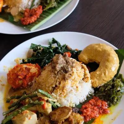 Nasi Kapau Dangau Rajo