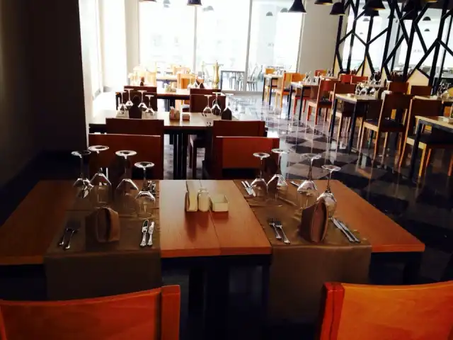 Asgard Restaurant'nin yemek ve ambiyans fotoğrafları 3