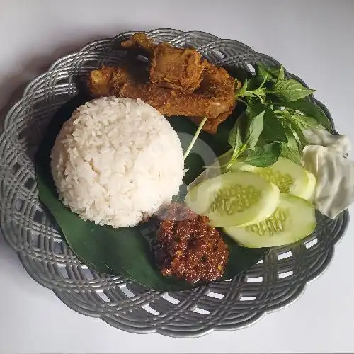 Gambar Makanan Nasi Bebek Cak Mamad Kubur Batu 1