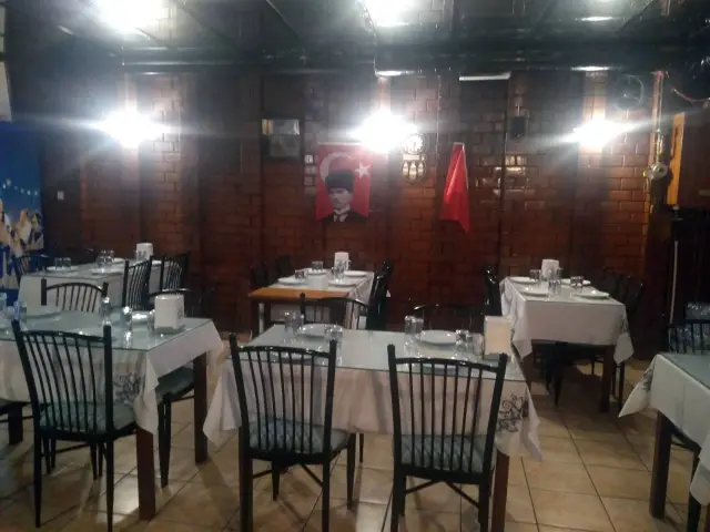 Ortaköy Leziz Piliç Ve Ciğer Restaurant'nin yemek ve ambiyans fotoğrafları 8