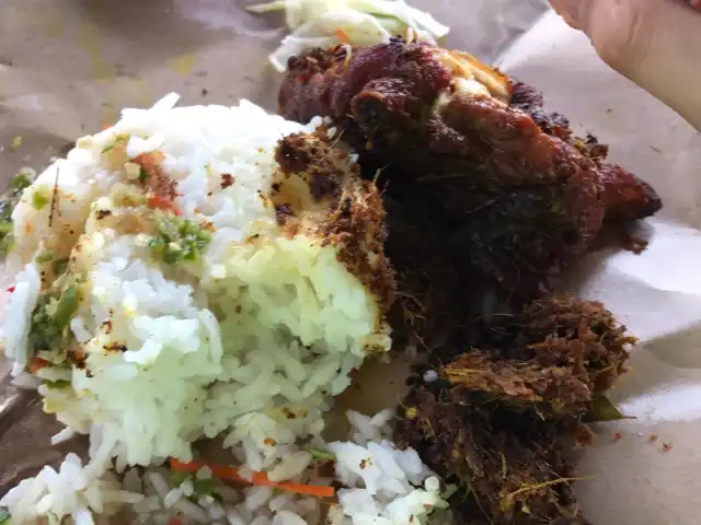 Nasi Kukus Ayam Dara Berempah Food Photo 16