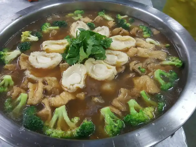 S Loam Mit Thai Restaurant Food Photo 12