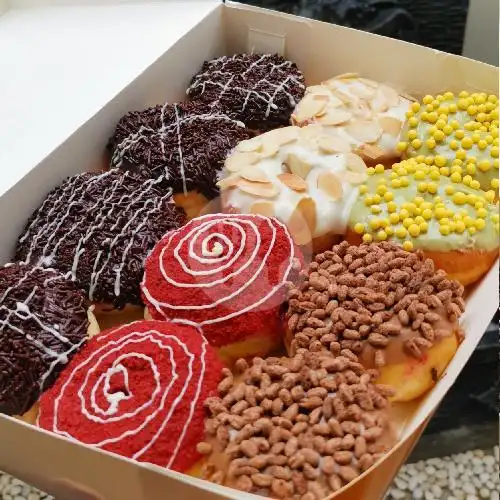 Gambar Makanan mAm Donuts&pizza, Jl Gatot Subroto No26, Sepatan Timur 4