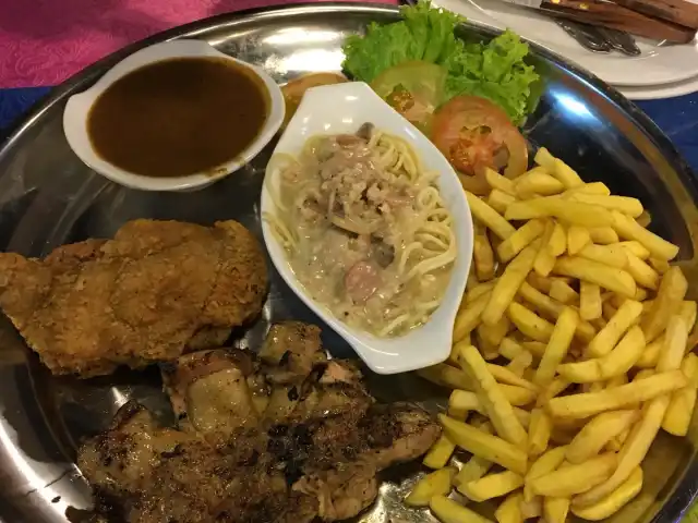 Gadong Steak House Food Photo 7