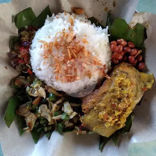 Gambar Makanan Warung Bali Bu Ketut Singaraja, Hanoman 2