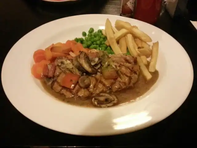 Gambar Makanan Tomodachi Cafe 8