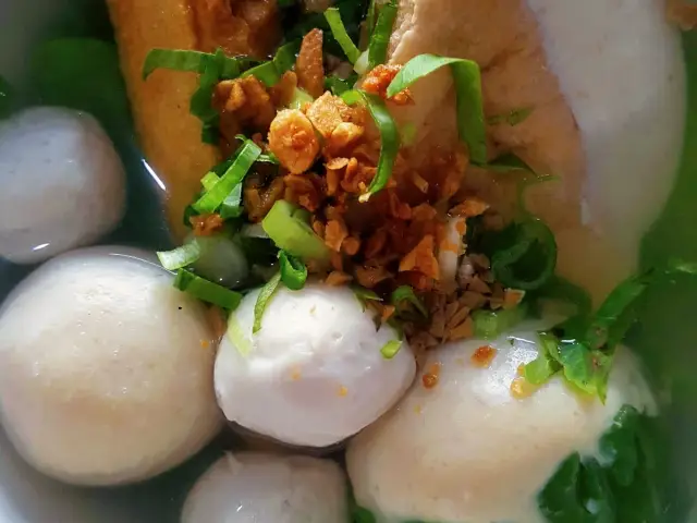 Gambar Makanan Bakso Ikan Telur Asin Ahan 9