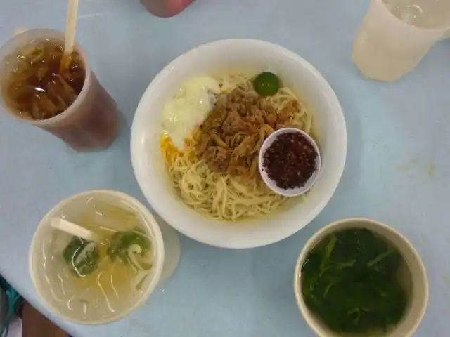 Madam Chiam Curry Noodle House Food Photo 5