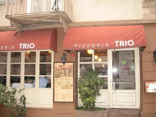 Pizzeria Trio'nin yemek ve ambiyans fotoğrafları 41