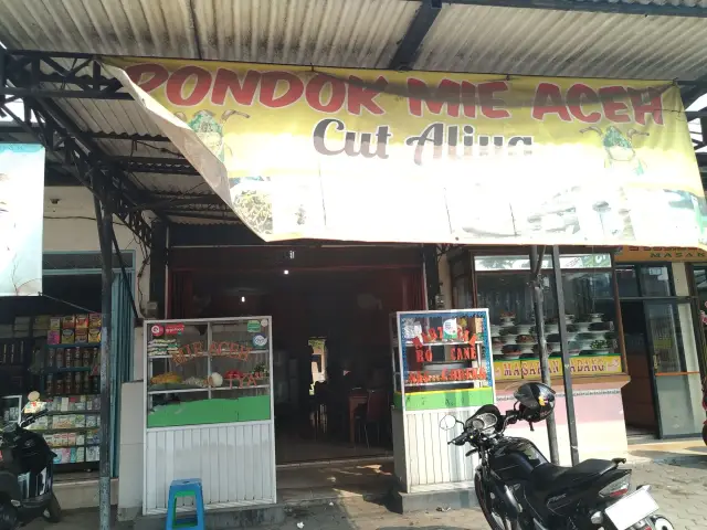 Gambar Makanan Pondok Mie Aceh "Cut Aliya" 9