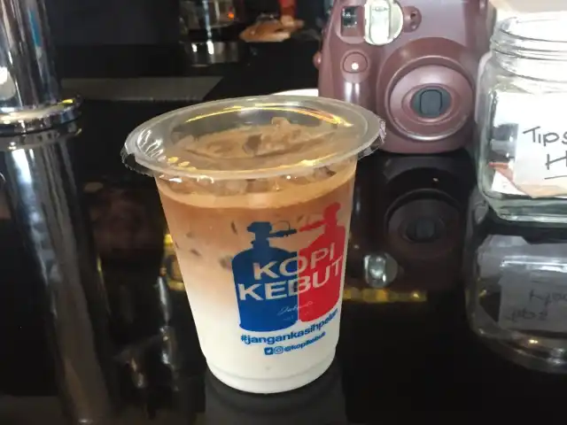 Gambar Makanan Kopi Kebut Nitro Bar 9