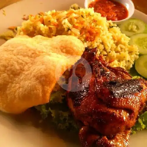 Gambar Makanan D'Walik, Ayam Bakar Dan Ayam Goreng Penyet_Nyet, Canggu 5