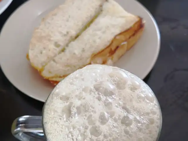 Nasi Lemak Dan Roti Bakar Arang Food Photo 12