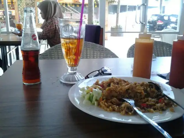 Gambar Makanan Solaria 12