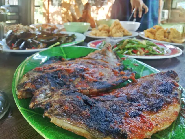 Gambar Makanan Rumah Makan Rindang Alam 12