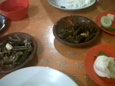 Gambar Makanan Spesial Belut Surabaya (SBS) H. Poer 8