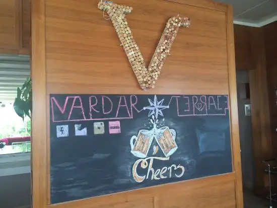 Vardar Terrace Restaurant & Bar'nin yemek ve ambiyans fotoğrafları 10