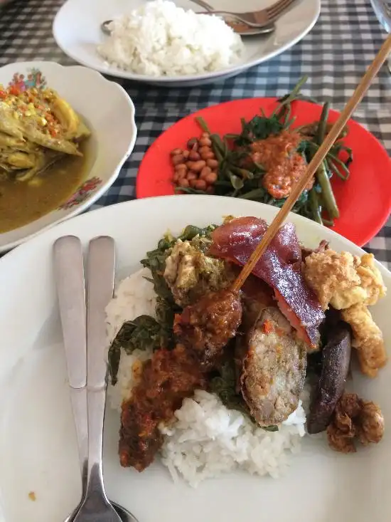 Gambar Makanan Warung Bali Bu Ketut 2