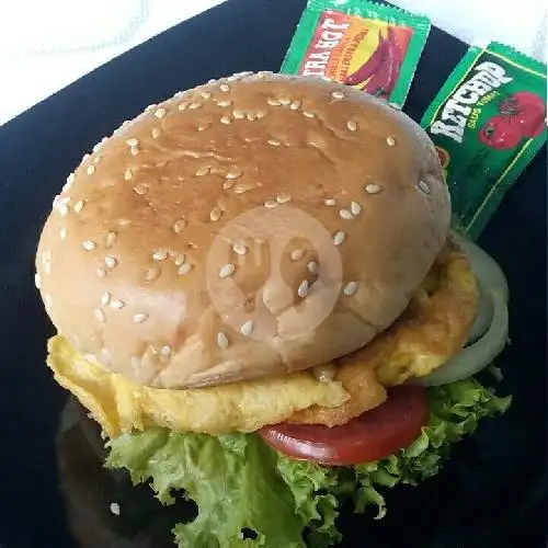 Gambar Makanan Burger Mama Londo, Kedungkandang 16