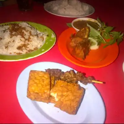 Seafood 32 Lapangan PAP