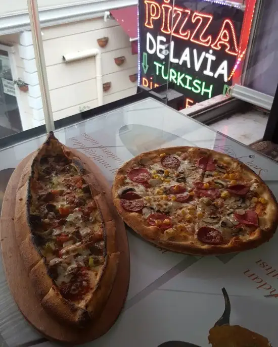 Pizza de Lavia'nin yemek ve ambiyans fotoğrafları 30