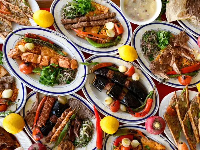 Emo Döner & Pide & Kebap'nin yemek ve ambiyans fotoğrafları 1