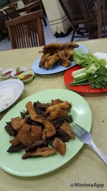 Gambar Makanan Ayam Goreng Tojoyo 16