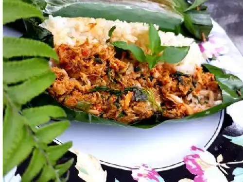 Nasi Uduk Bakar (Dapur Bu Wati), Tirta Gangga