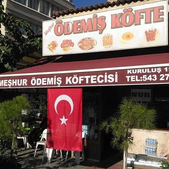 Meshur Odemis Koftecisi'nin yemek ve ambiyans fotoğrafları 1