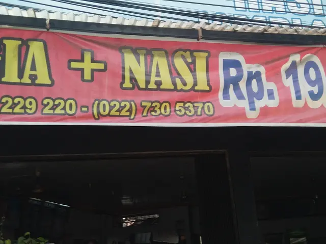 Gambar Makanan Nasi Jamblang Asli Khas Cirebon 2