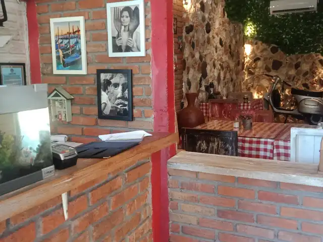 Gambar Makanan Pizzeria Italia 11