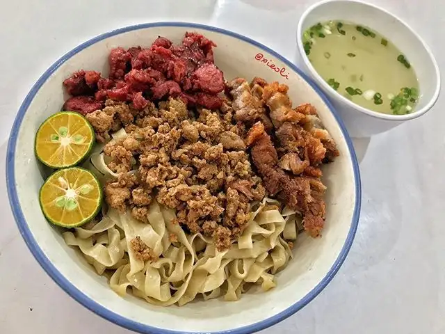 Gambar Makanan Bakmi Ayung 6