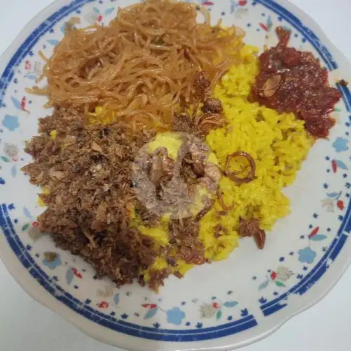 Gambar Makanan Nasi Kuning Tanta Ineff, Green Hill E 10, Malendeng 2