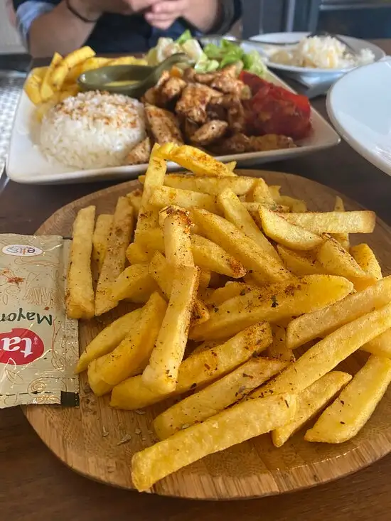 Makarri Cafe Kitchen'nin yemek ve ambiyans fotoğrafları 3