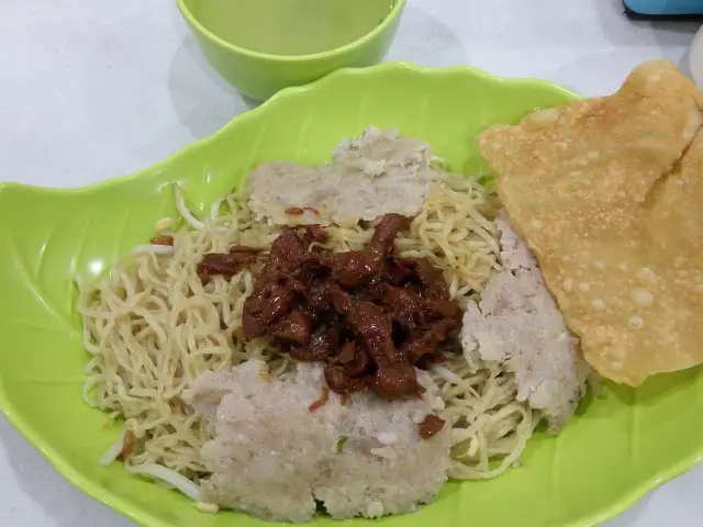 Gambar Makanan Bakmi Yong Yam 8