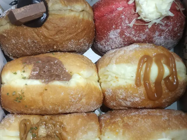 Gambar Makanan Luna's Doughnuts 5