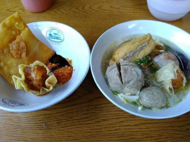 Gambar Makanan Bakso Bakwan Edy Arek 10