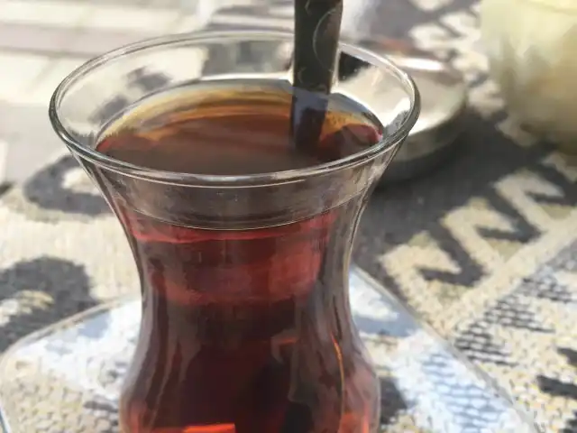 Aziz Ustadan Odun Ateşinde Çay Diyarı'nin yemek ve ambiyans fotoğrafları 8