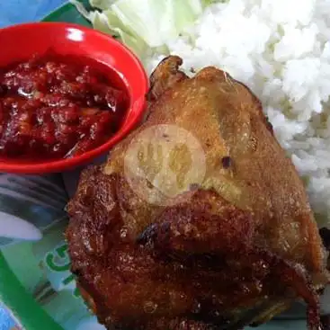 Gambar Makanan Ayam Goreng Mama Fanni, Gang Sd Harapan No 16 3