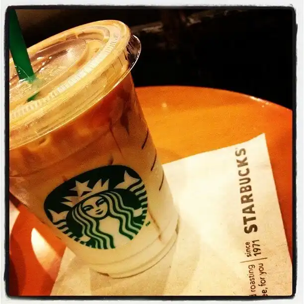 Starbuck pacific mall